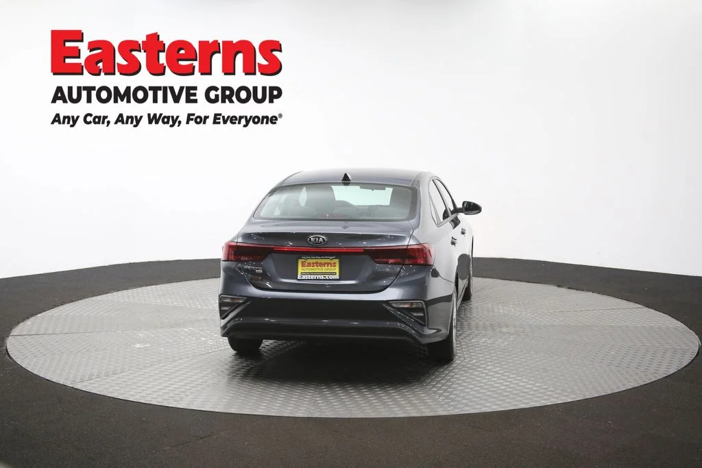Used 2021 Gray Kia FE image 37
