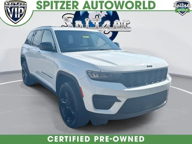 Used 2024 White Jeep Altitude X image 1