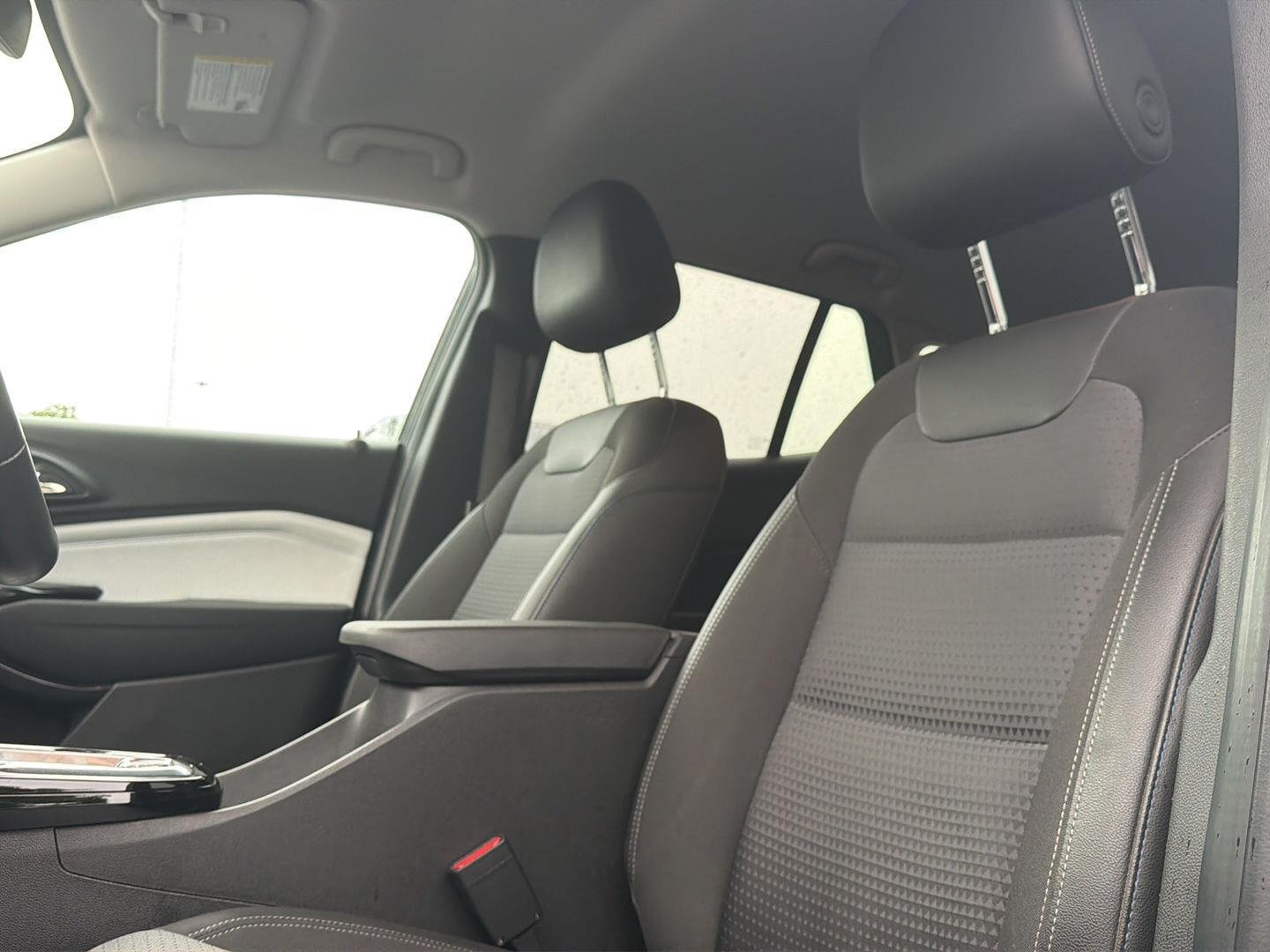 Used 2025 Cypress Gray Chevrolet LT image 10