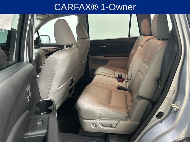 Used 2018 Silver Honda EX-L image 22