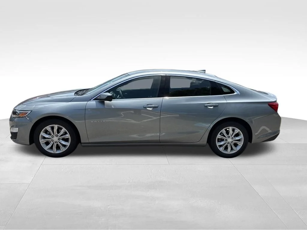 Used 2024 Gray Chevrolet LT image 2