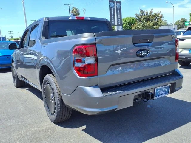 New 2025 Carbonized Gray Metallic Ford Lobo Standard image 4