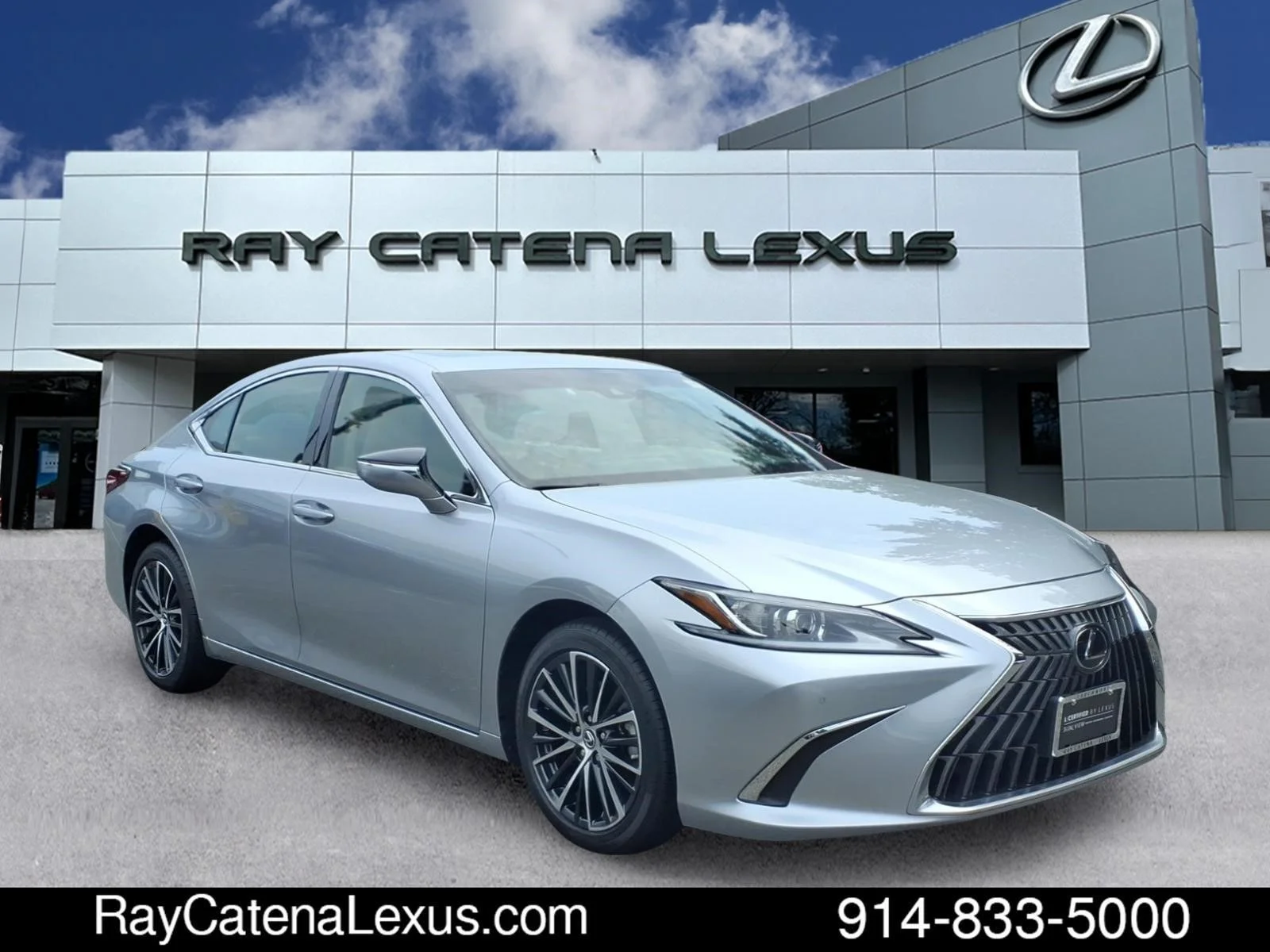 Certified Used 2024 Iridium Lexus 4D Sedan image 3