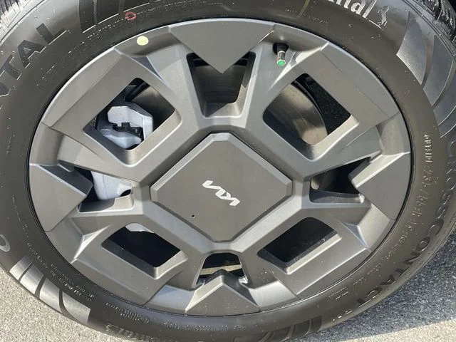 New 2026 Gray Kia EX image 5