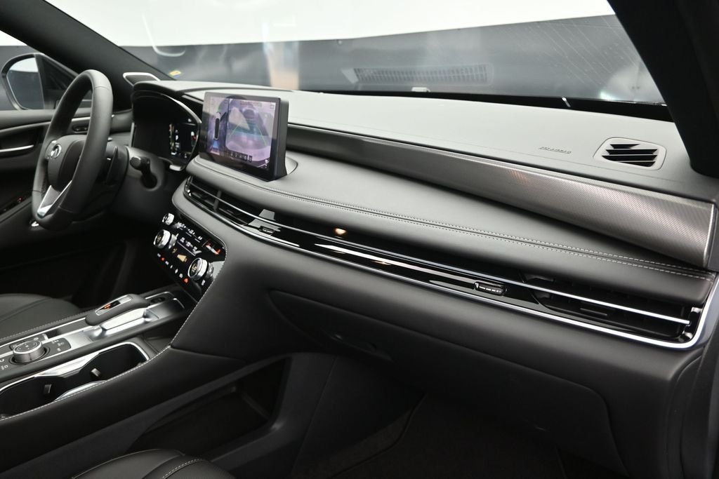 New 2027 RADIANT WHITE INFINITI Sport AWD image 25