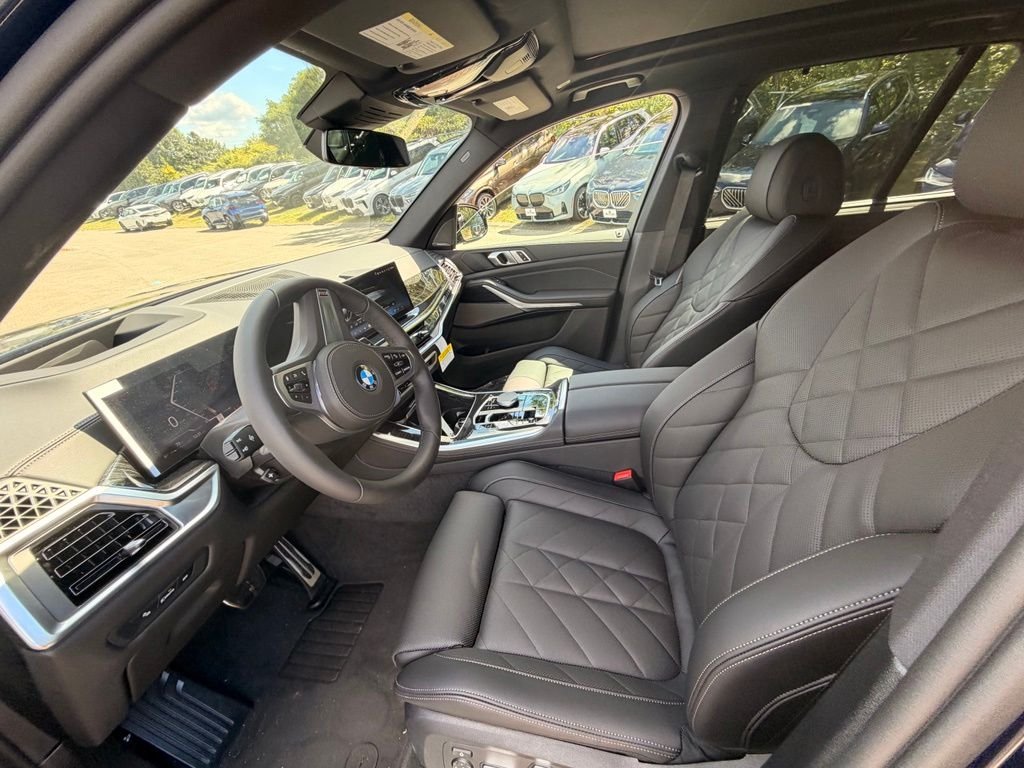 New 2026 Tanzanite Blue II Metallic BMW xDrive40i image 6