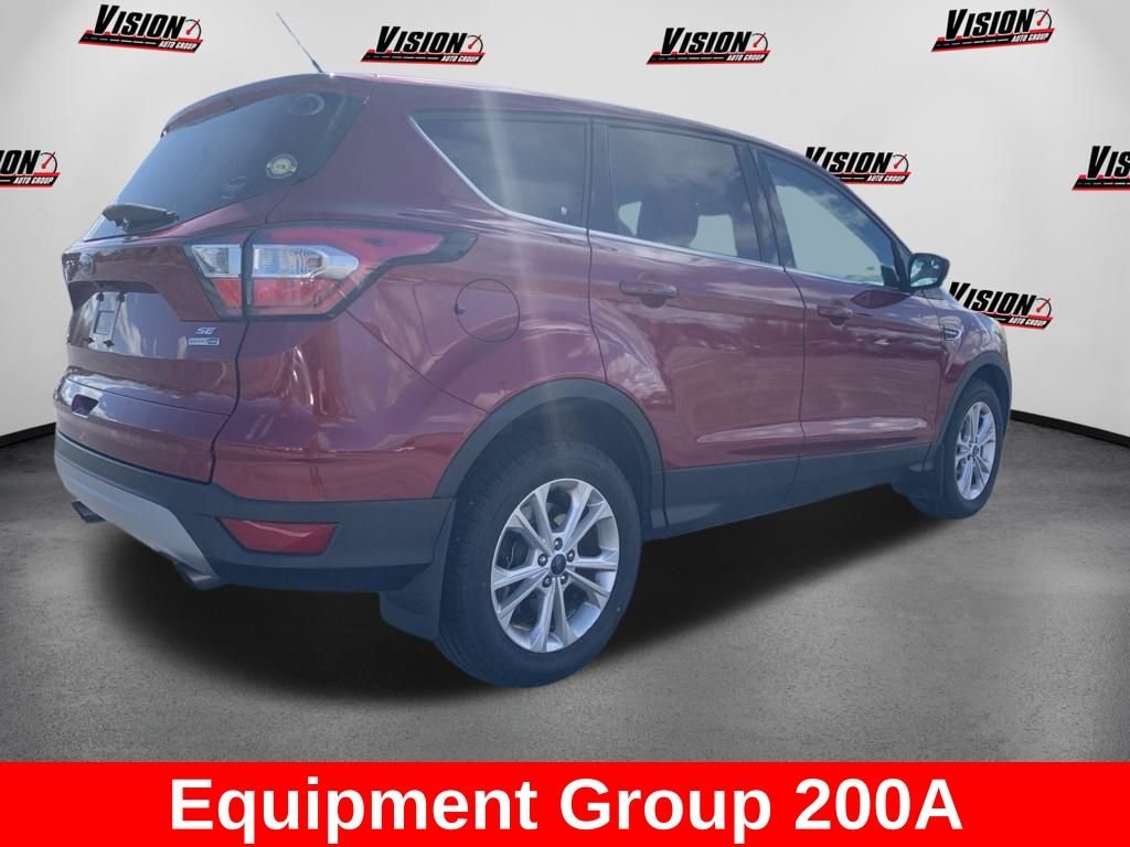 Used 2017 Red Ford SE image 4