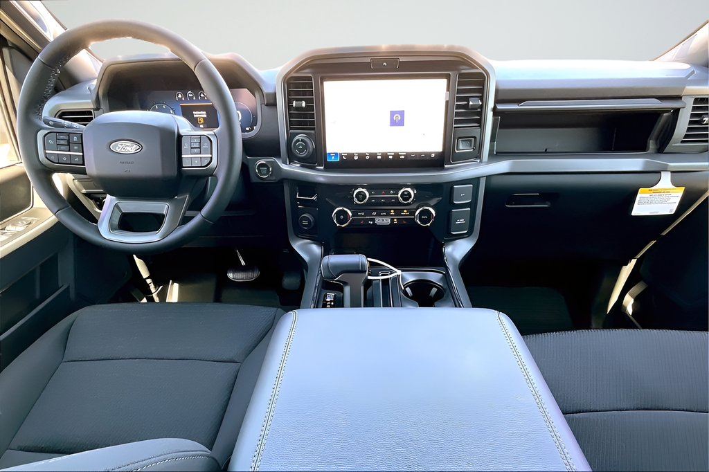 New 2026 Oxford White Ford XLT image 6