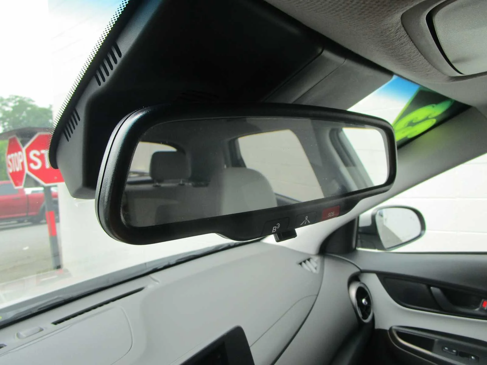 Used 2023 Cyber Silver Hyundai SEL image 25