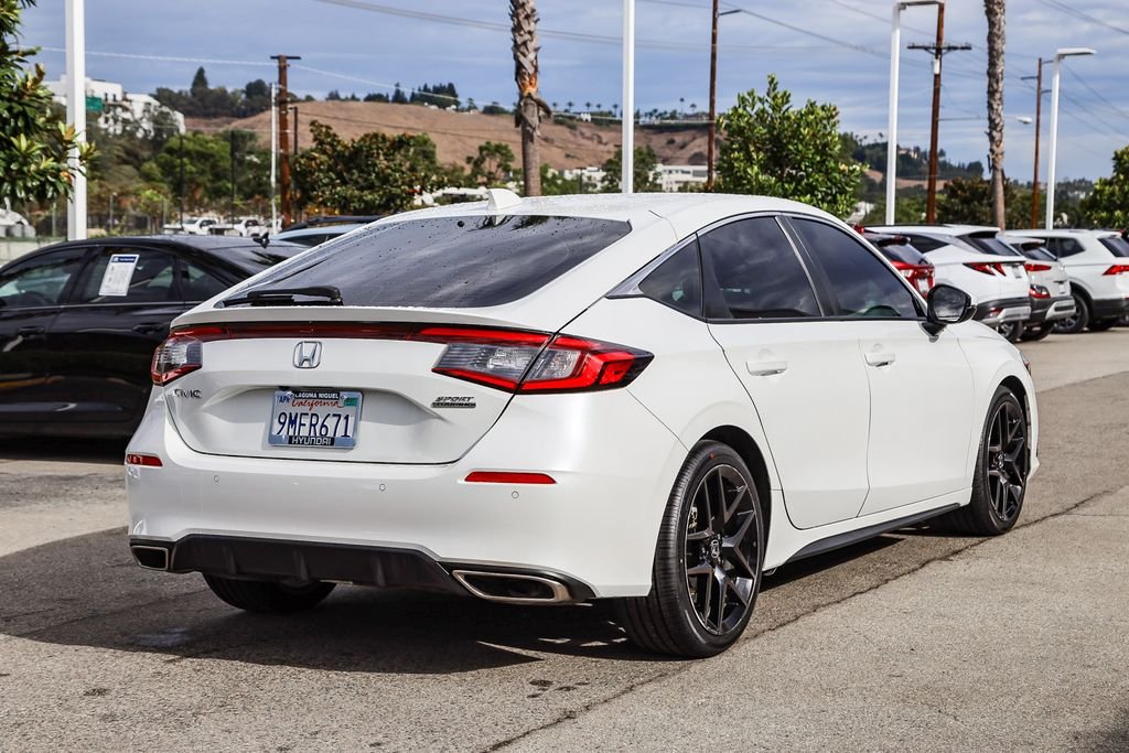 2024 Honda Civic Hatchback Sport Touring - Photo 6