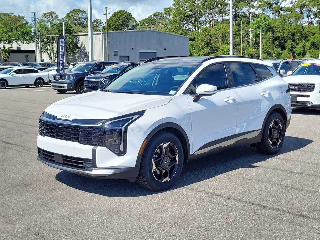 New 2026 Glacial White Pearl Kia EX image 3