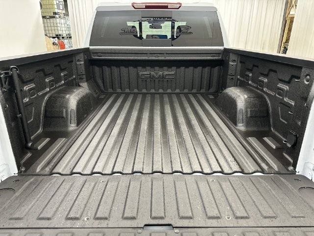 2026 GMC Sierra 1500 SLT - Photo 22