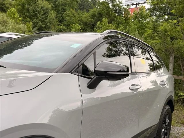 Used 2024 Gray Kia X-Pro Prestige image 6