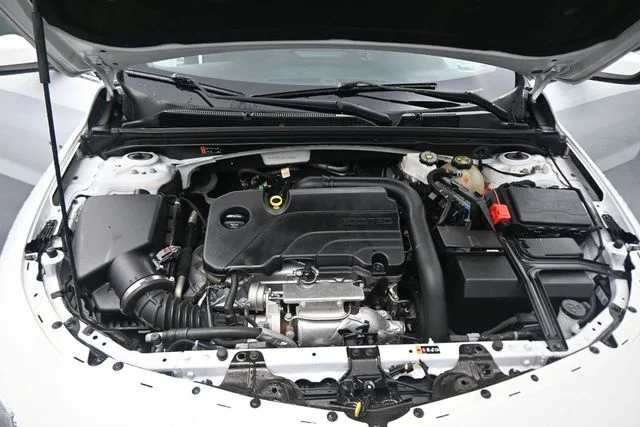 Used 2024 White Chevrolet LT image 12