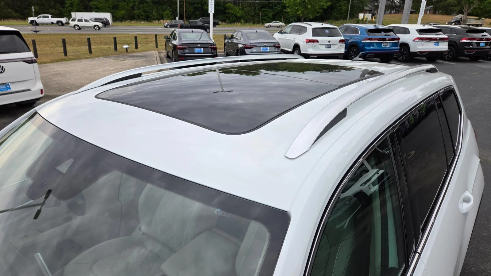 New 2026 Opal White Pearl Volkswagen 2.0T SEL Premium R-Line image 11