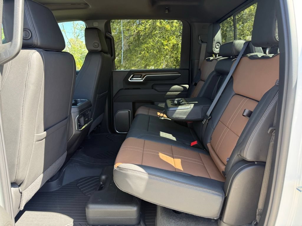 2026 Chevrolet Silverado 2500 HD High Country - Photo 10