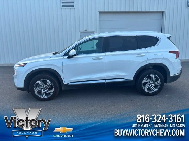 Used 2022 White Hyundai SEL image 1