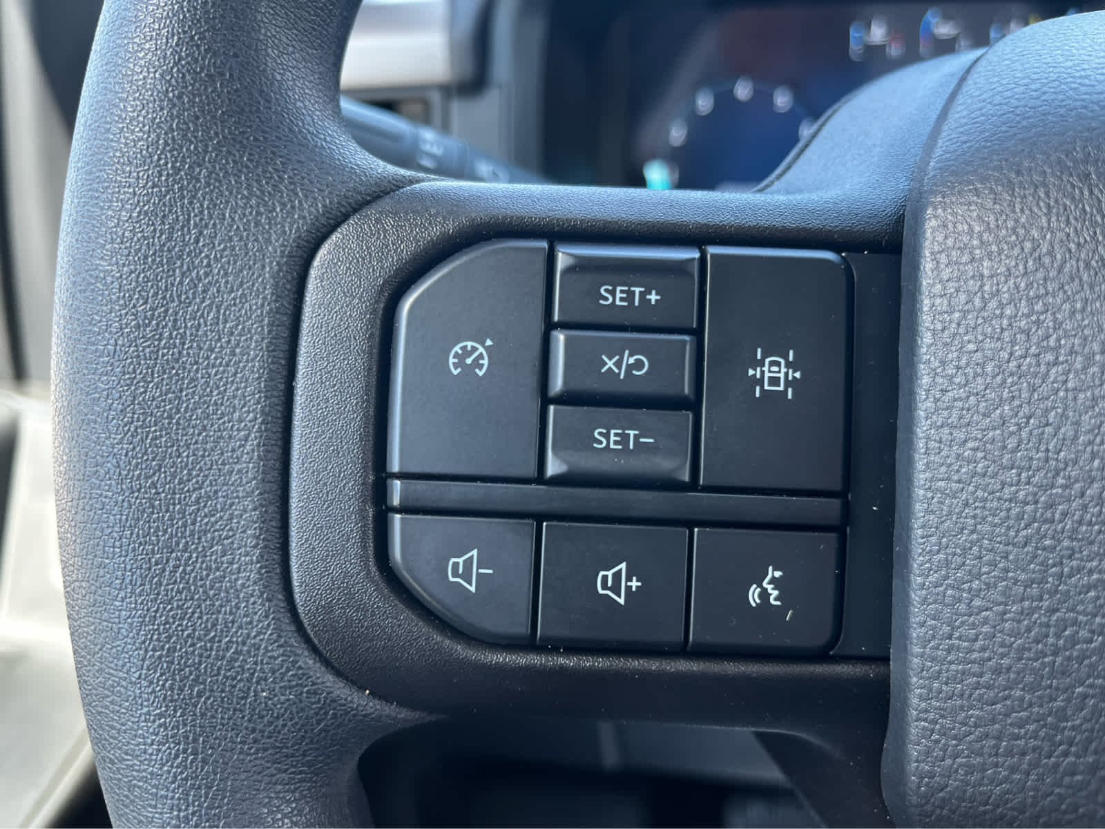 2025 Ford F-150 XL - Photo 14