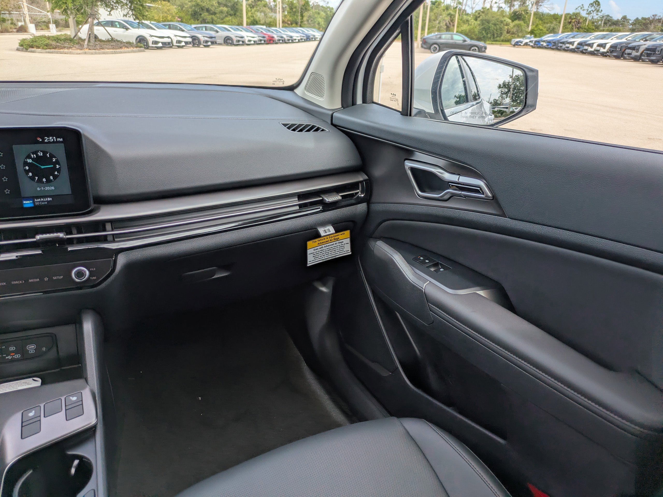 New 2026 Glacial White Pearl Kia EX image 20