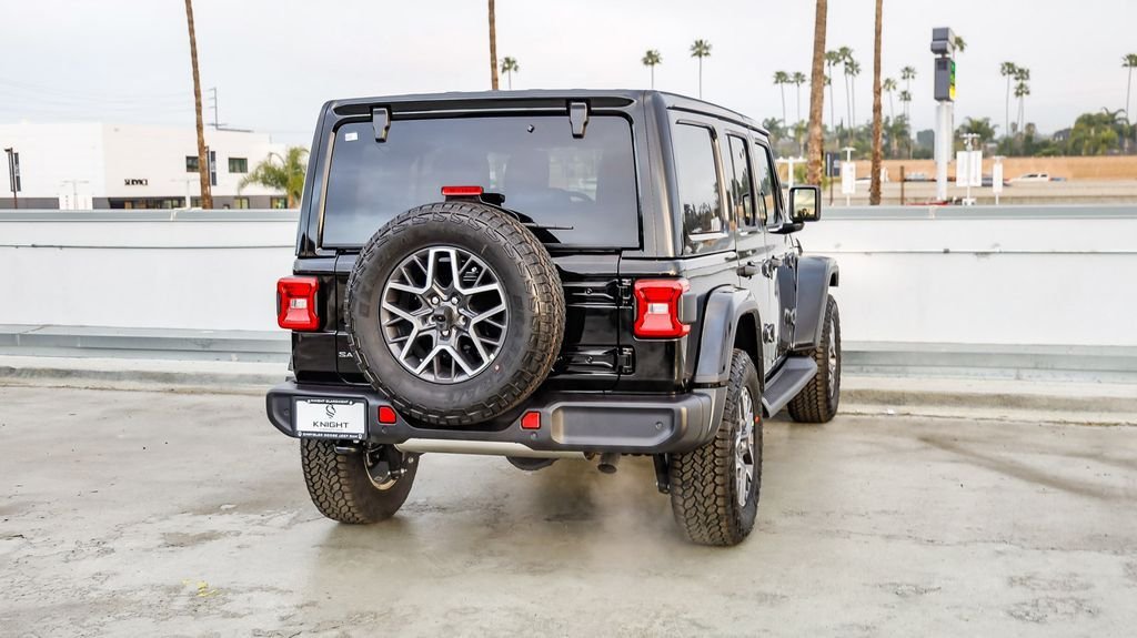 New 2026 Black Clearcoat Jeep Sahara image 9