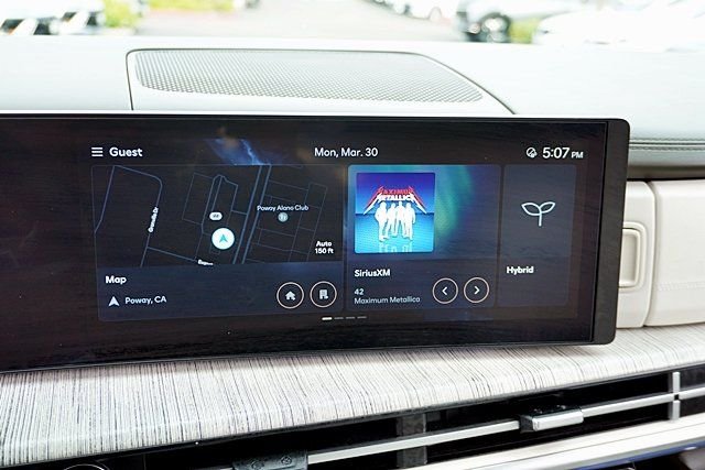 Used 2025 White Hyundai Calligraphy image 31