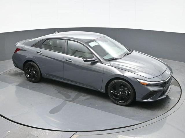 New 2026 Gray Hyundai SEL Sport image 15