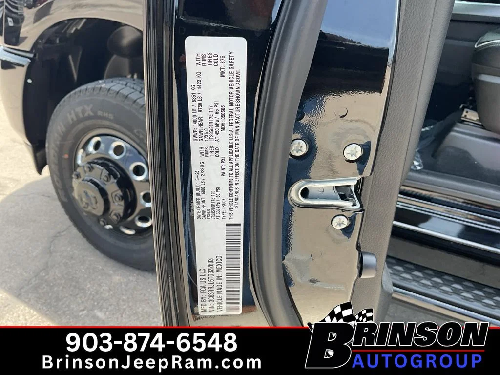 New 2026 Diamond Black Crystal Pearlcoat Ram Laramie image 21