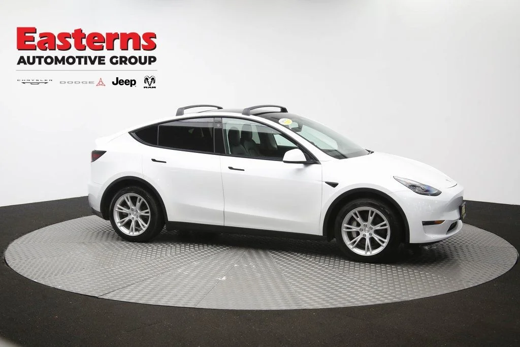 Used 2021 White Tesla Long Range image 43