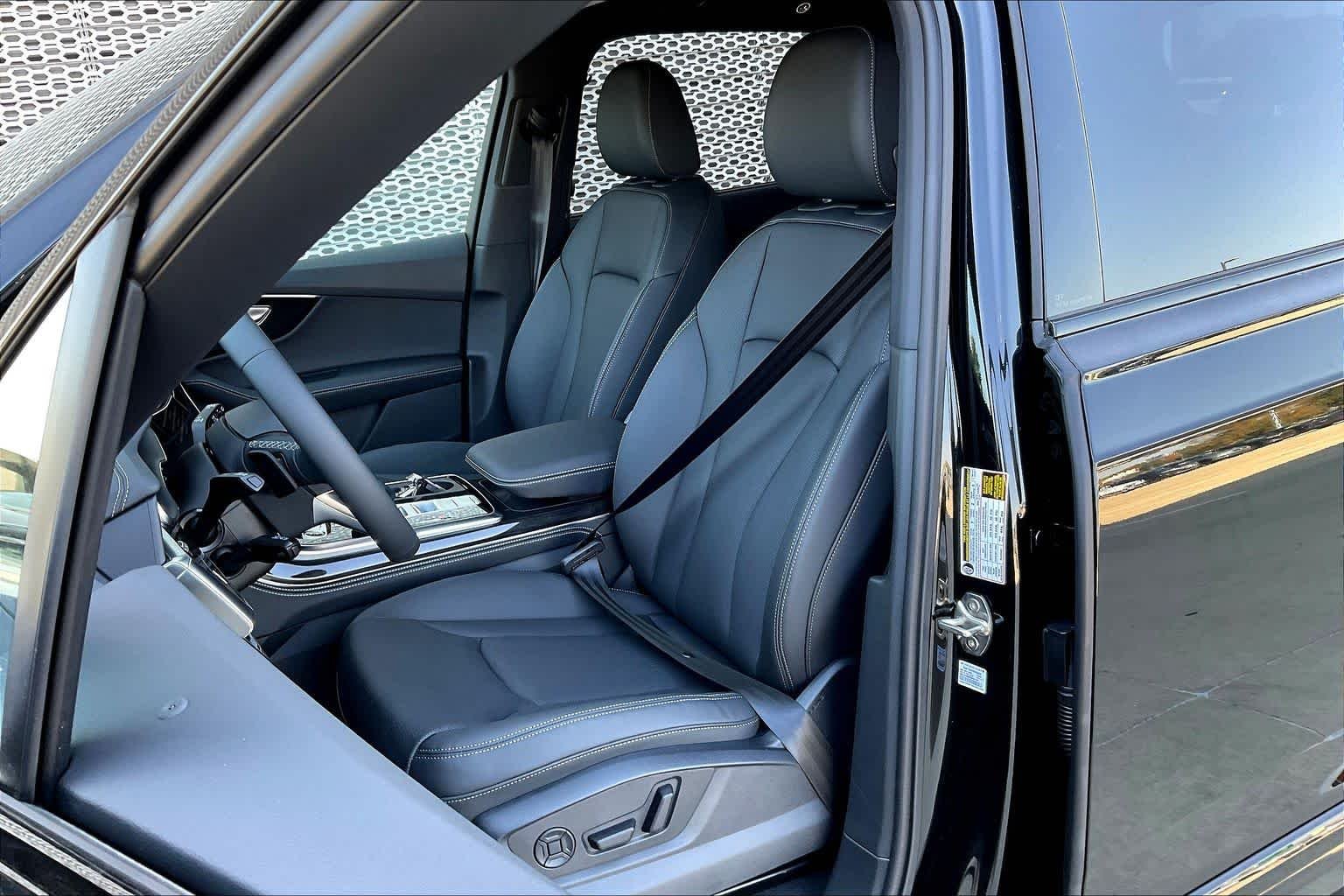 Used 2026 Mythos Black Metallic Audi Premium Plus image 9