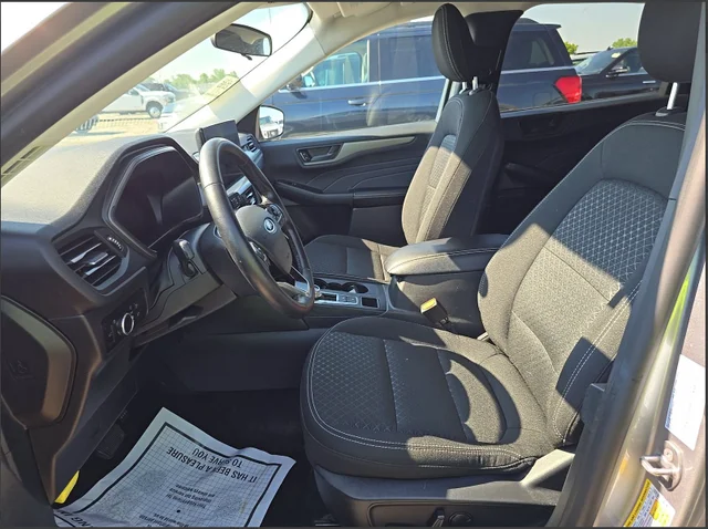Used 2024 Silver Metallic Ford Active image 6