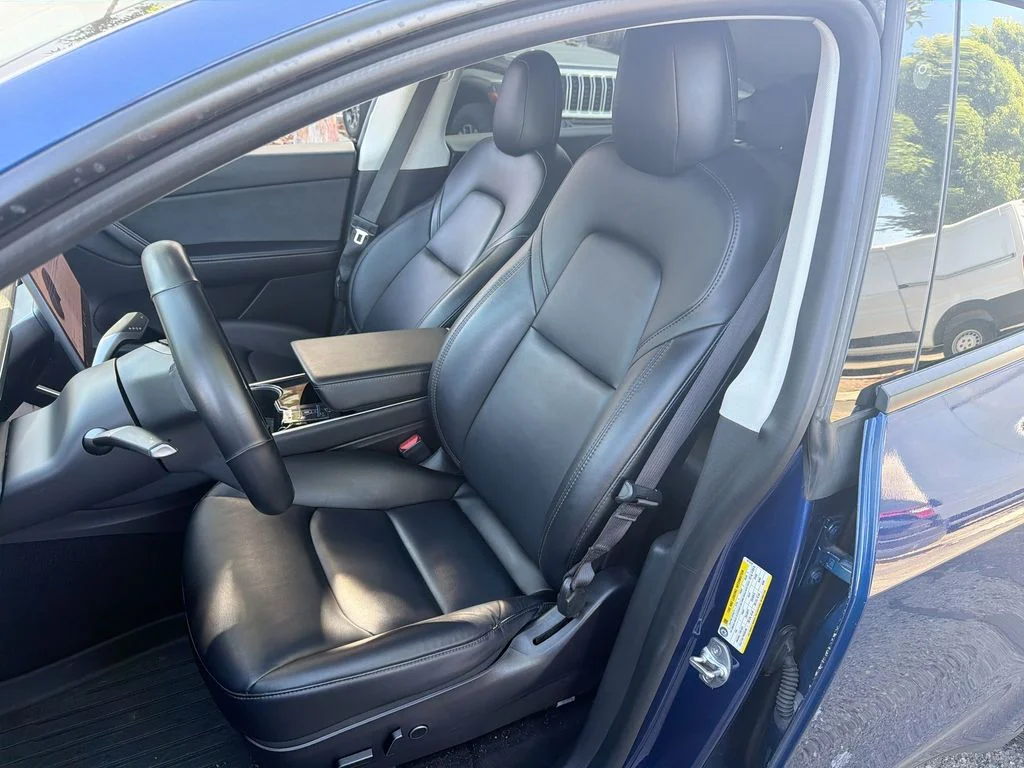 Used 2021 Blue Tesla Long Range image 13