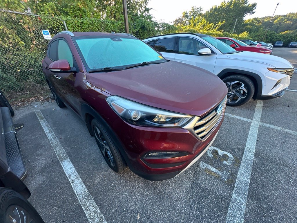 Used 2017 Red Hyundai Sport image 1