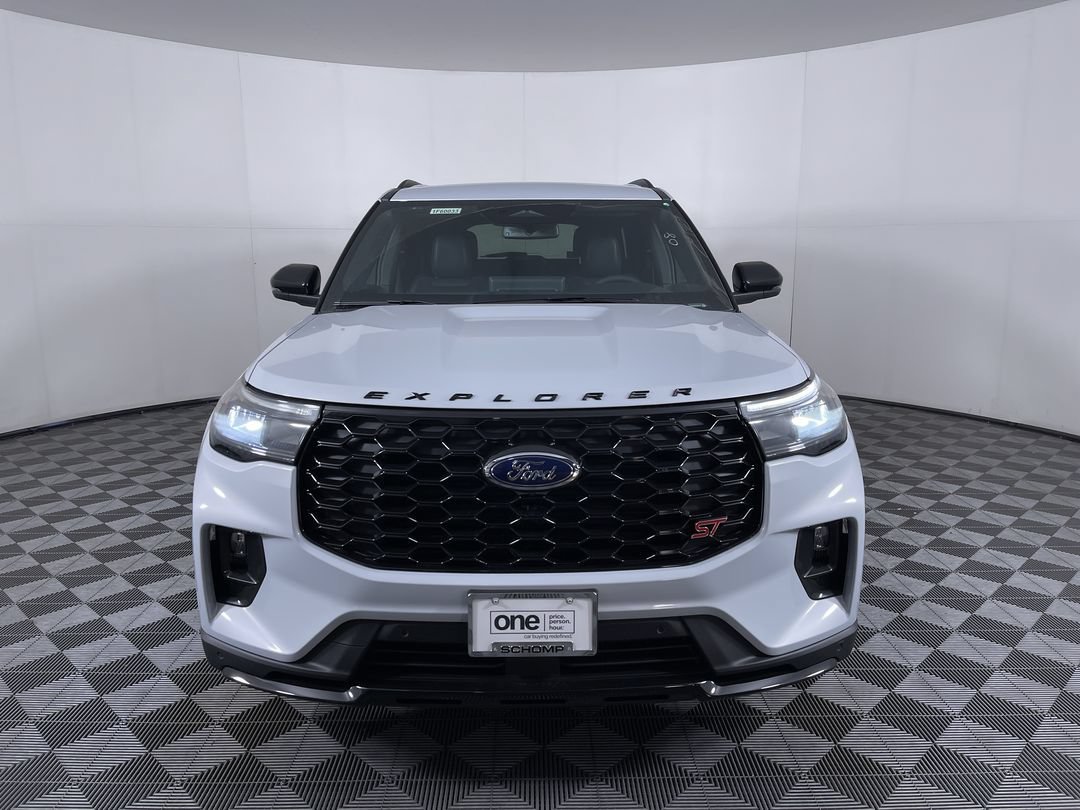 New 2026 Space White Metallic Ford ST image 31
