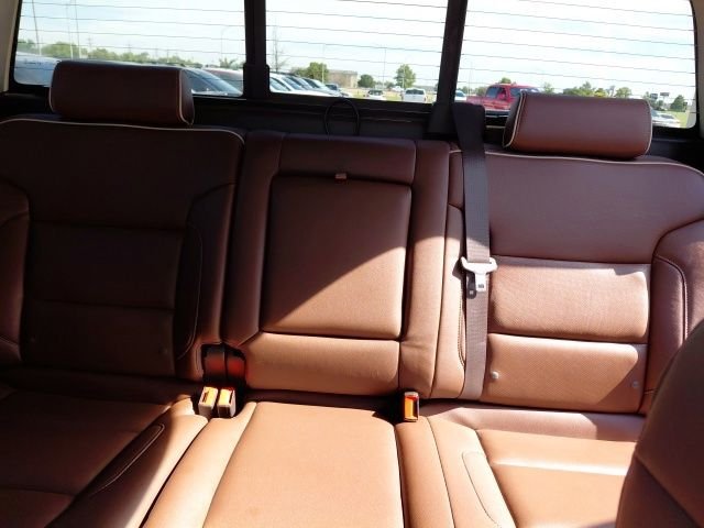 Used 2018 Beige Chevrolet High Country image 27