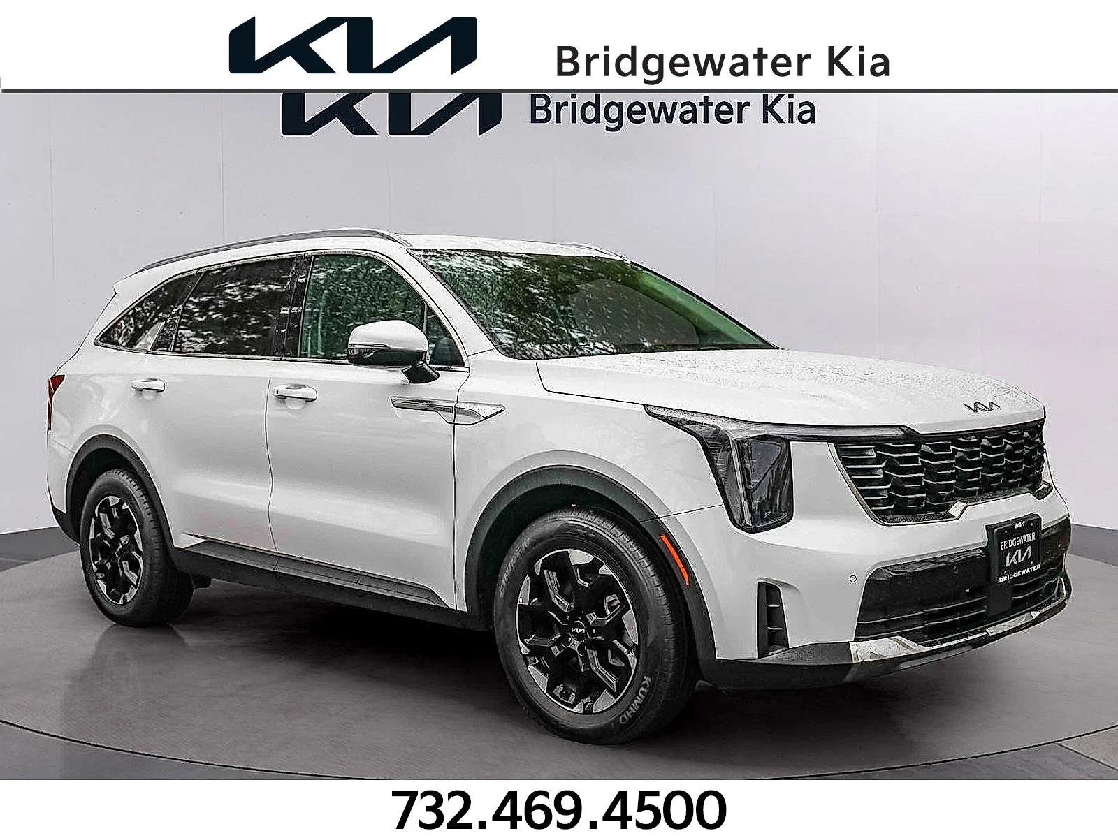 2025 Kia Sorento S AT's photo
