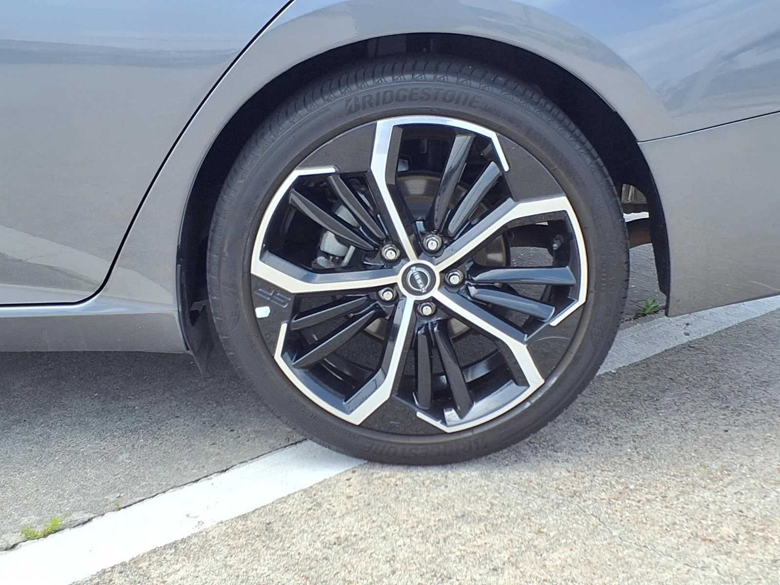 2024 Nissan Altima 2.5 SR Gray at Robbins Nissan