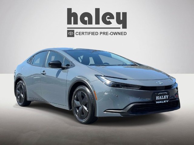 2026 Toyota Prius LE