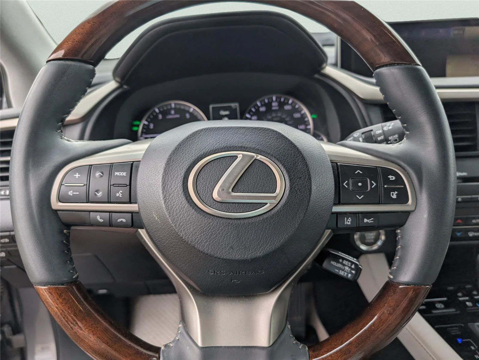 Used 2019 Nebula Gray Pearl Lexus RX 350 image 21