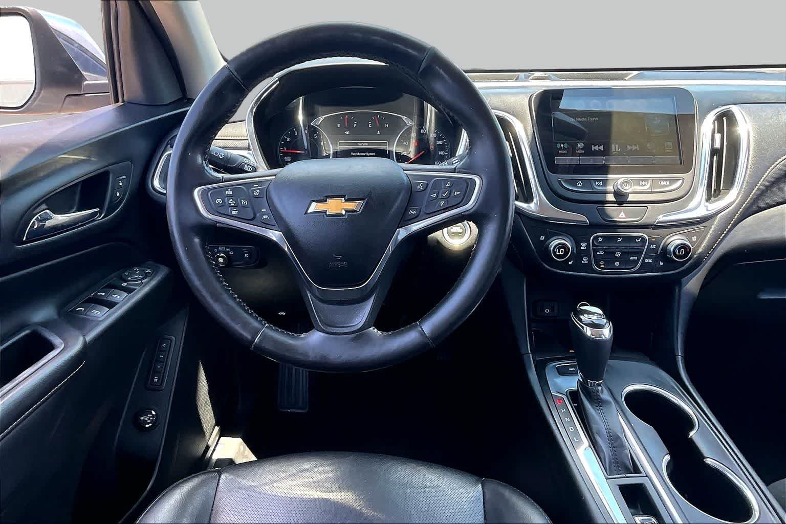 Used 2018 Silver Ice Metallic Chevrolet Premier image 6