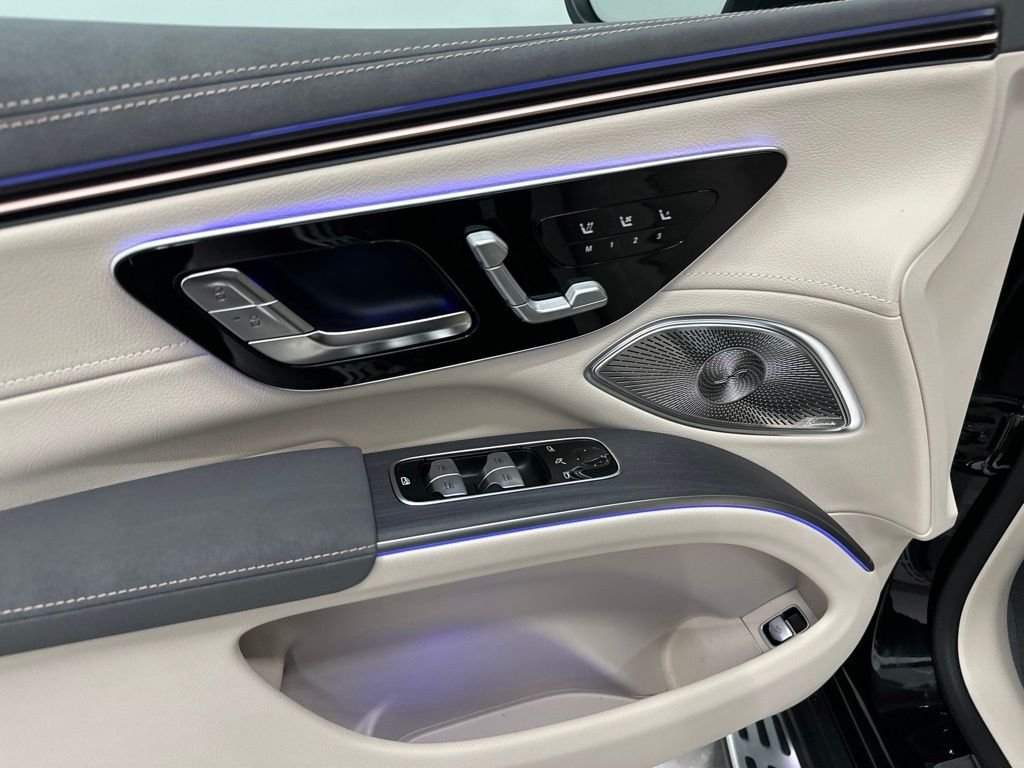 New 2027 Black Mercedes-Benz EQS 400 image 13