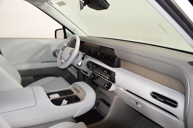 New 2026 White Hyundai SEL 7P image 62