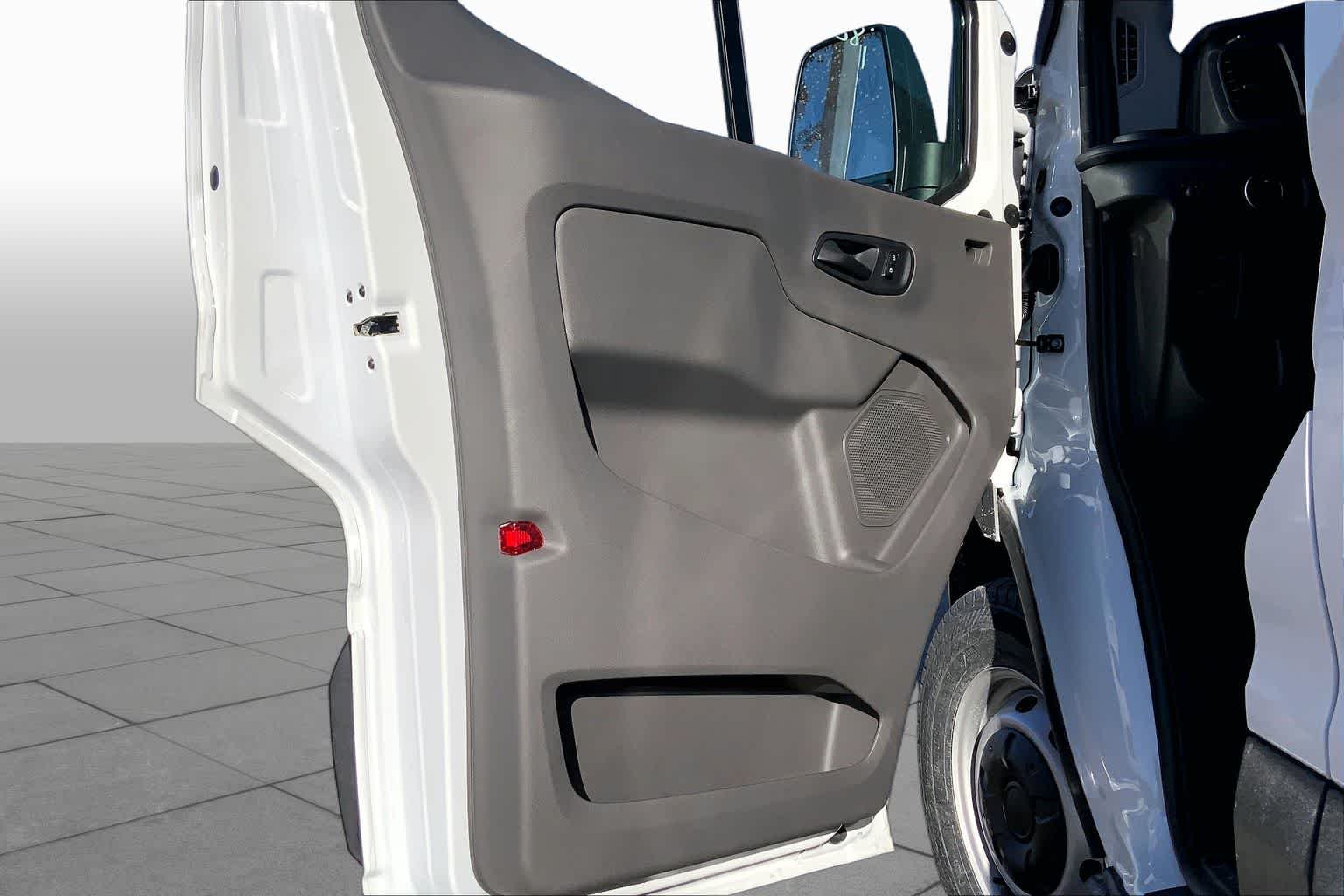 New 2026 Oxford White Ford Cargo Van image 10