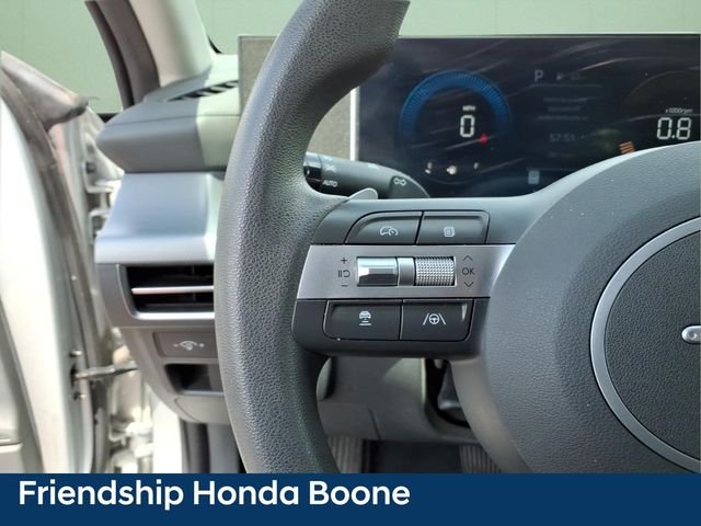 Used 2024 Silver Hyundai SEL image 22