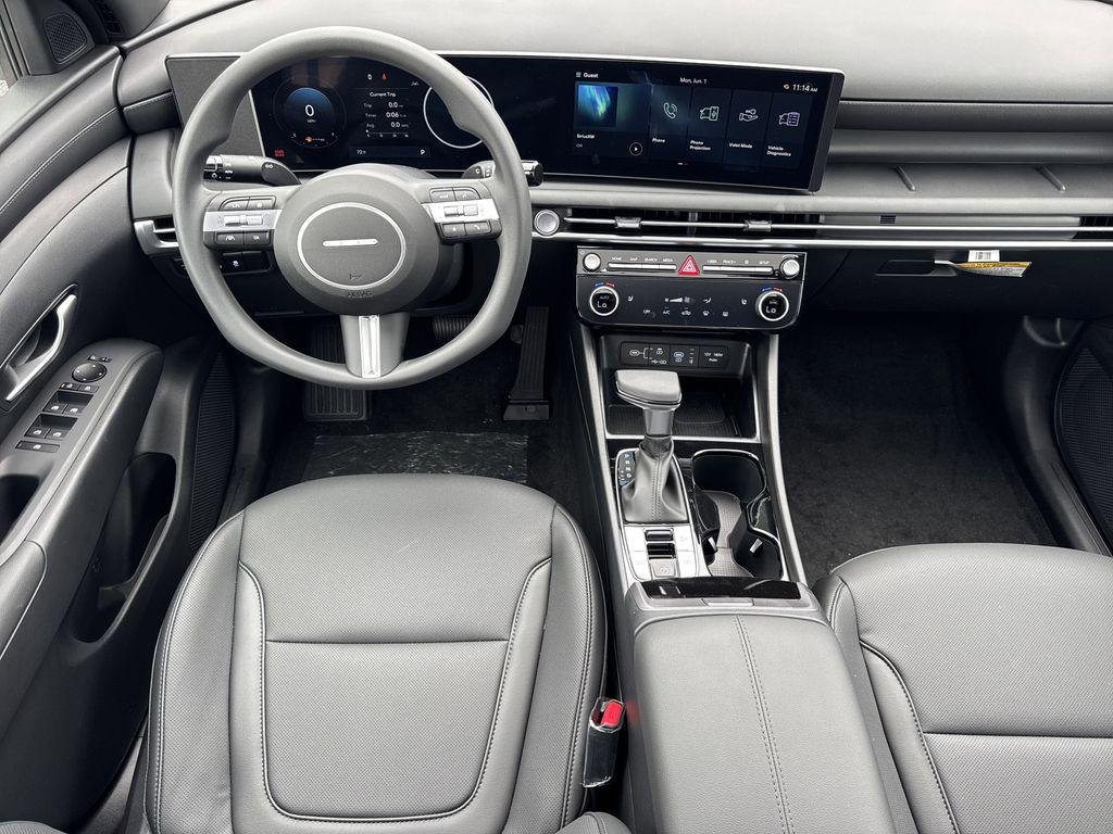 New 2026 White Hyundai SEL Activity FWD image 22