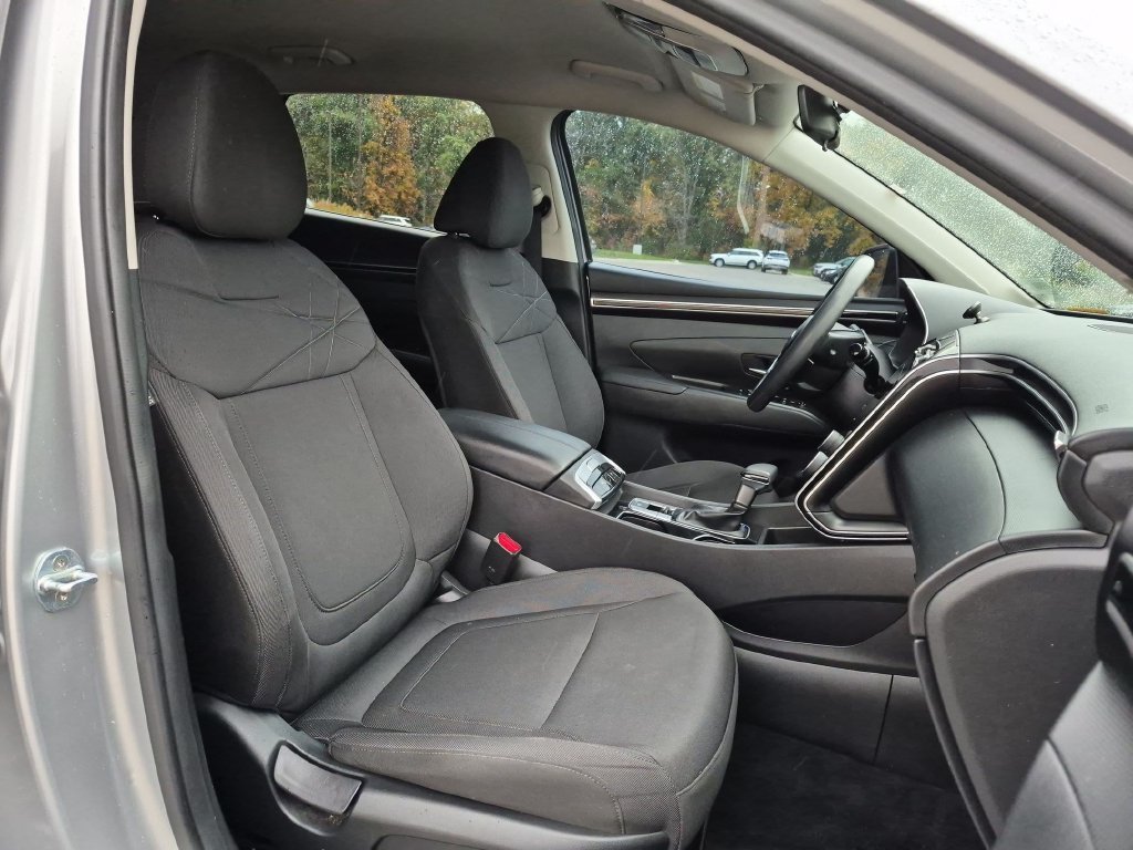 Used 2022 Silver Hyundai SEL image 29