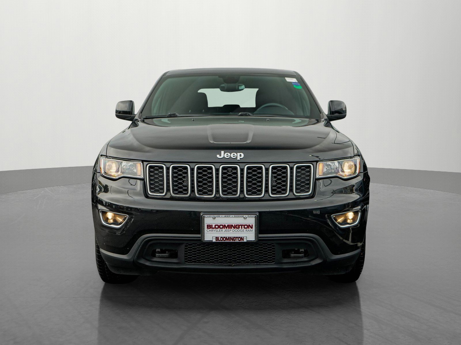 Used 2017 Jeep Grand Cherokee Laredo E with VIN 1C4RJFAG4HC641147 for sale in Minneapolis, Minnesota