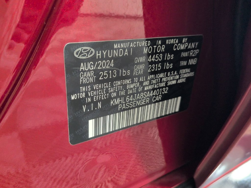 Used 2025 Red Hyundai SEL image 47