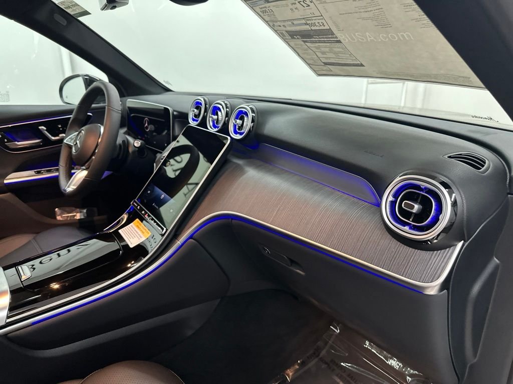 New 2026 Black Mercedes-Benz GLC 300 image 26