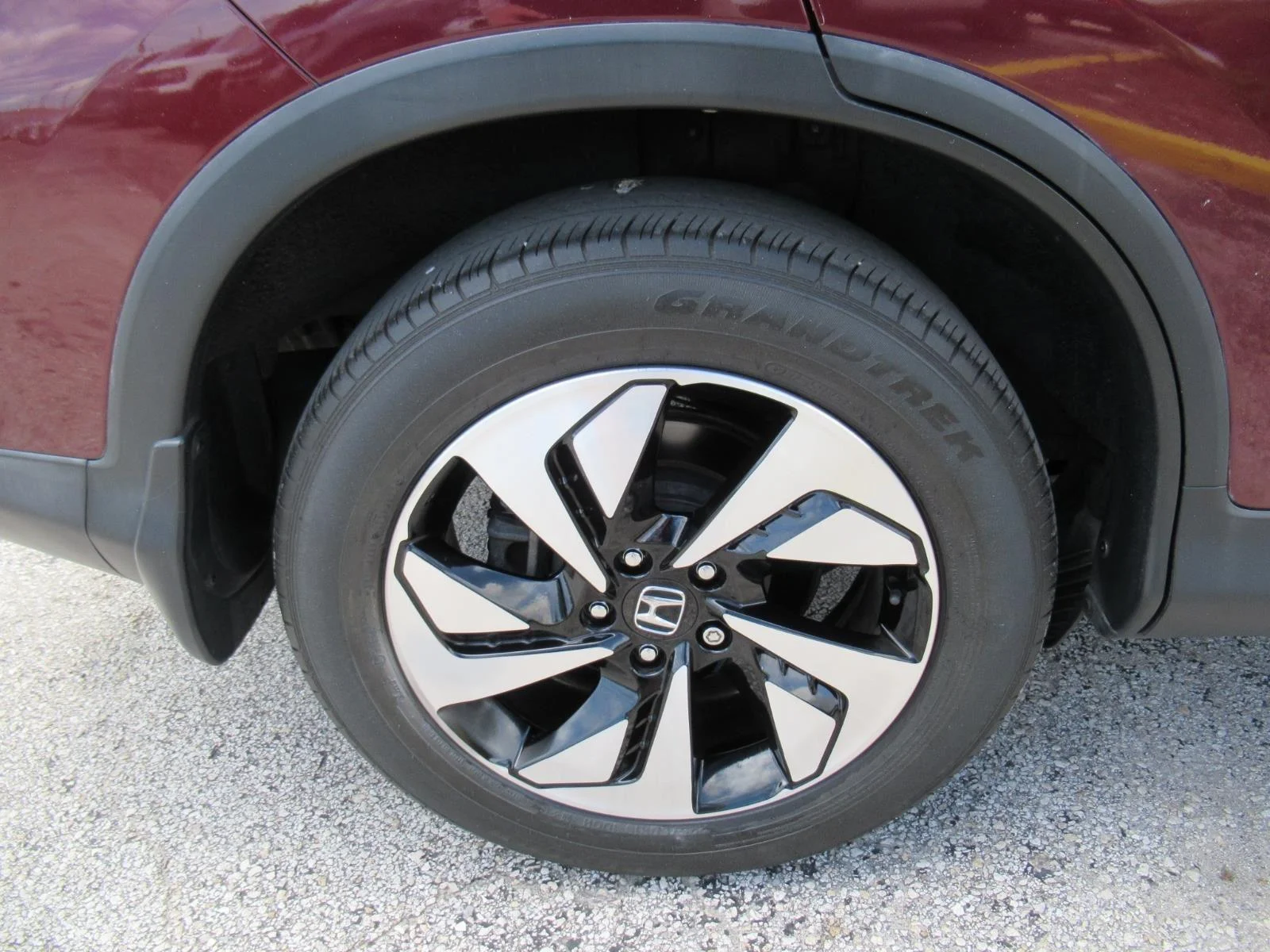 Used 2016 Burgundy Honda Touring image 8