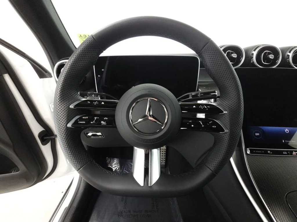 Certified Used 2026 Polar White Mercedes-Benz GLC 300 image 11